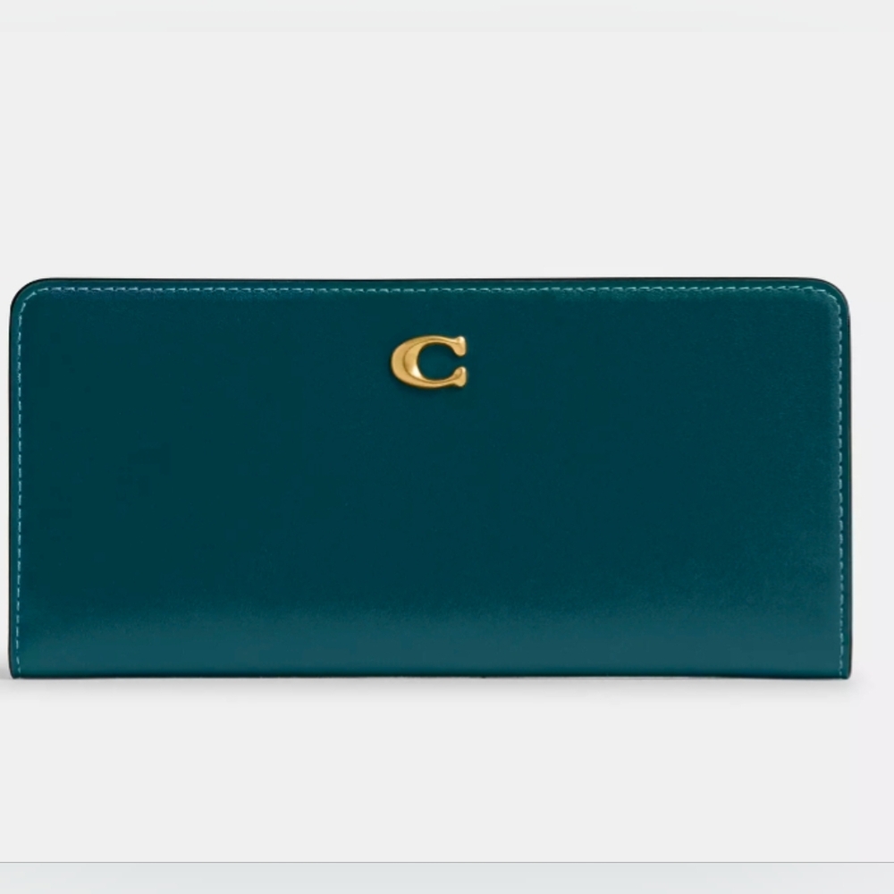 Coach Essential Slim Leather Wallet